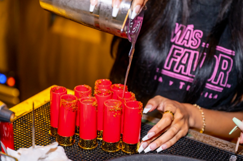creative cocktails elevate an off-Strip las vegas date night